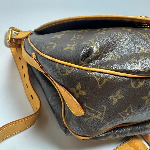 SOLD Louis Vuitton Tulum GM 2Way Crossbody/Shoulder Bag Monogram - Picture 12 of 16